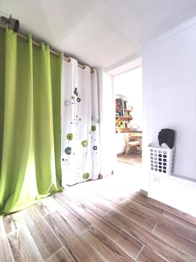 Les Cosyhouilles Apartment Bagian luar foto